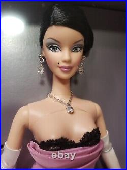 2006 Mattel Barbie Film Noir Platinum Convention Doll
