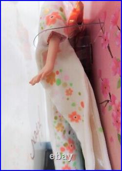 2007 JAPAN Barbie Doll M8633 by Mattel DOTW Barbie Collector Platinum Label NIB