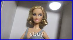 2009 Mattel Splash Of Silver Barbie Platinum Label 94752 New In Shipper Box
