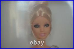 2011 Platinum Label Fan Club Excl PINCH OF PLATINUM Barbie 805/999 WithShipper