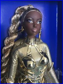 2017 NRFB Barbie Doll Golden Galaxy US Convention Platinum Label 330 Worldwide