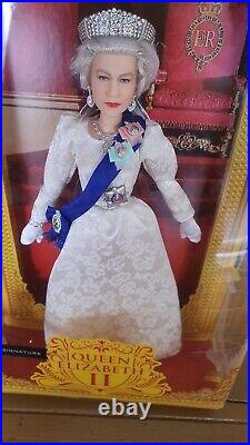 2022 Queen Elizabeth II Platinum Jubilee & Lunar Chinese New Year Barbie Doll