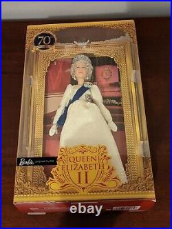 Barbie Signature Queen Elizabeth II Platinum Jubilee 70th Anniv. NEW IN HAND