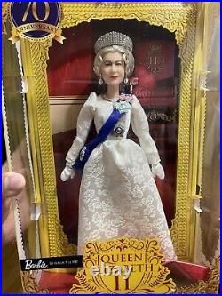 Barbie Signature Queen Elizabeth II Platinum Jubilee Doll 2022 Damage box NRFB