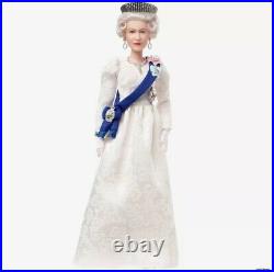 Barbie Signature Queen Elizabeth II Platinum Jubilee Doll Gold Label Uk Seller