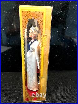 Barbie Signature Queen Elizabeth II Platinum Jubilee Doll Immaculate