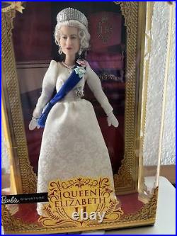 Barbie Signature Queen Elizabeth II Platinum Jubilee Doll New 2022