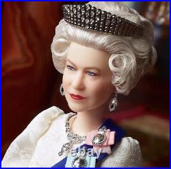 Barbie Signature Queen Elizabeth II Platinum Jubilee Doll for Collectors IN HAND