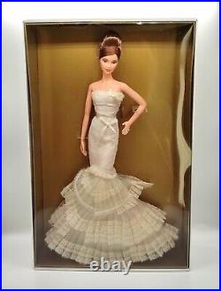 Barbie Vera Wang'Romanticist' Bride Platinum Label Barbie Rare Only 999 Made