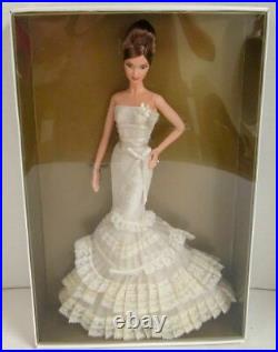Bride Vera Wang The Romanticist BRUNETTE Barbie Doll (Gold Label) (NEW)