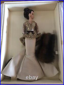 Chataine Silkstone Barbie LE 600 NRFB withCOA In Original Shipper From FAO