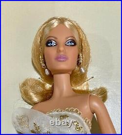 Glimmer of Gold Platinum Label Barbie Fan Club Collection NRFB R4495 VLE