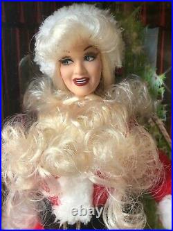 I Love Lucy Barbie Ethel Mertz as Santa Platinum Label, NRFB