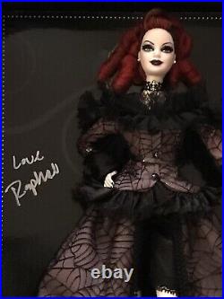 La Reine de la Nuit 2013 National Barbie Convention. Signed! RARE