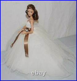 Monique Lhuillier Bride Barbie Doll Platinum Label J0975 Kept In Box but Opened