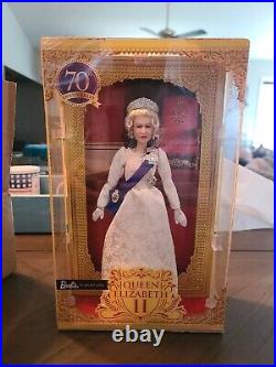 Queen Elizabeth II Barbie Signature Platinum Jubilee Collector Doll 2022 Nib