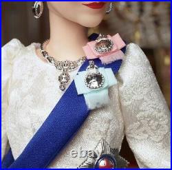 Queen Elizabeth Platinum Jubilee Doll? Own History! Barbie Signature (InHand)