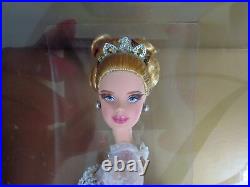 SIGNED Reem Acra Bride BLONDE Barbie Doll (Platinum Label) (NEW)