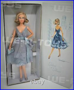 Splash of Silver Barbie Doll Platinum Label 2009 Fan Club Exclusive Mattel P4752