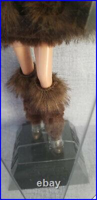 Star Wars Chewbacca x Barbie Doll NRFB Platinum Label Mattel & original Shipper