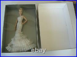 Vera Wang Romanticist Barbie Platinum Label Doll #L9664 Limited Only 999 Made
